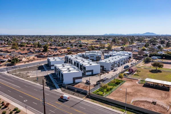 $2,495 | 432 South 32nd Street, Unit 127, Mesa, AZ 85204