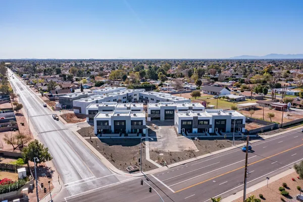 $2,495 | 432 South 32nd Street, Unit 127, Mesa, AZ 85204