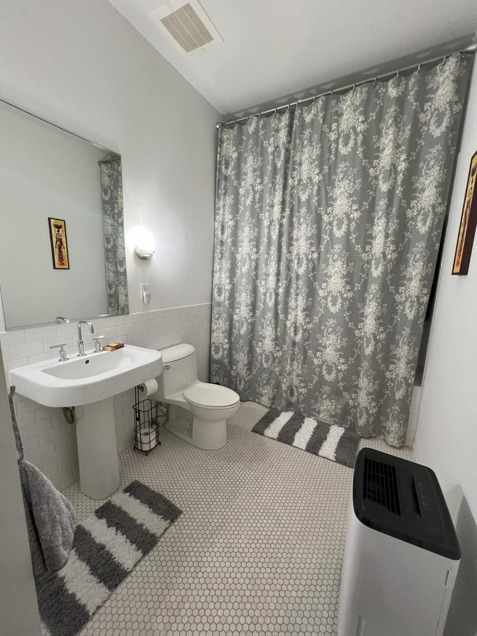 214 4th Street East, Unit 101 St. Paul, MN 55101 - Photo 17 of 24