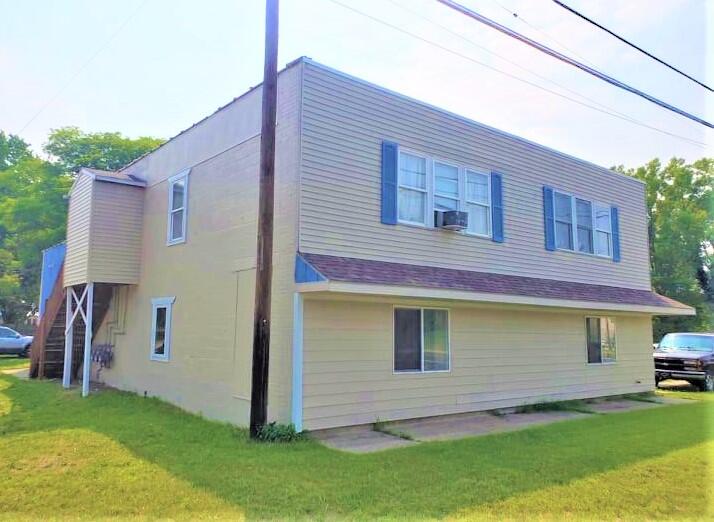 3392 North Whitehall Road Muskegon, MI 49445 - Photo 1 of 33 796443_525294508013549334_n