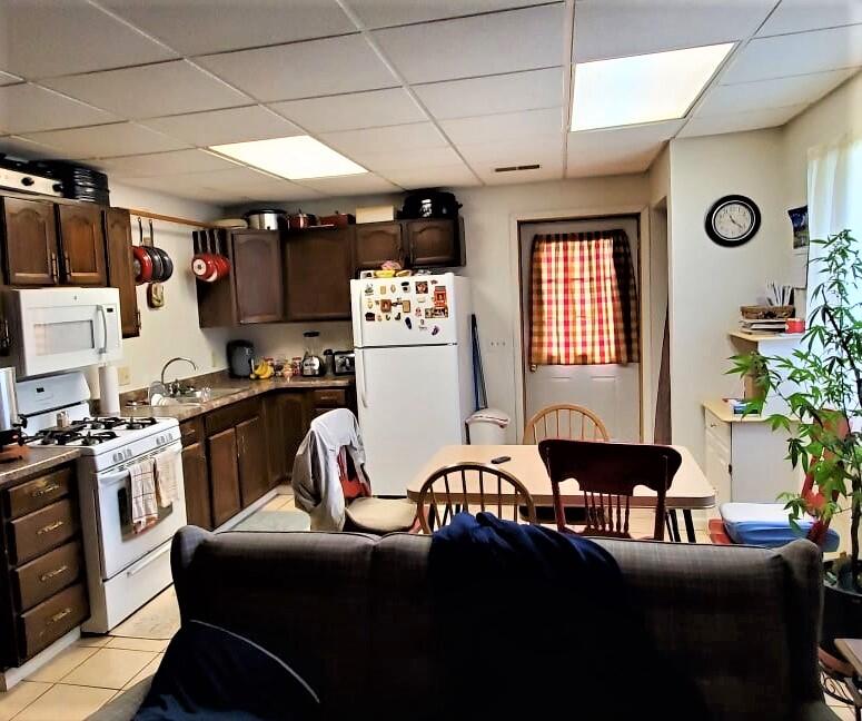 3392 North Whitehall Road Muskegon, MI 49445 - Photo 18 of 33 217007256_325235589343805_24615935092261