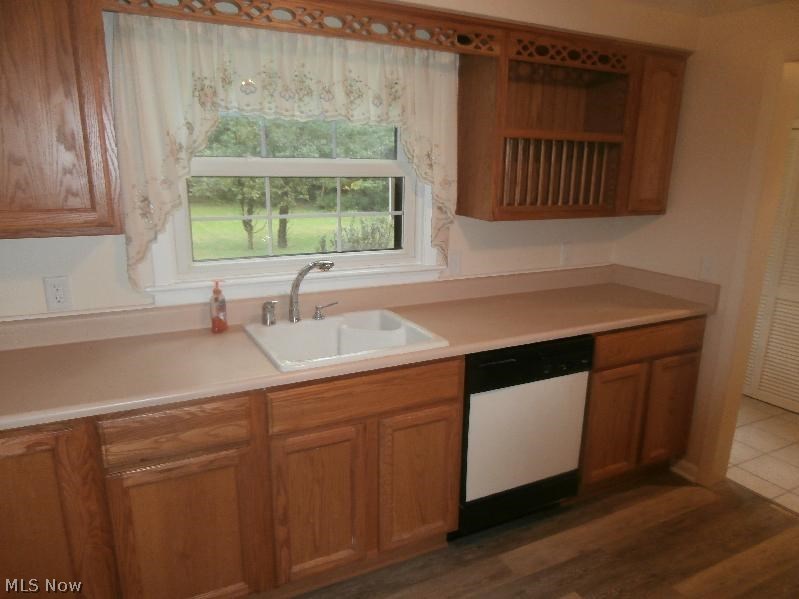 35160 Martin Road Willoughby, OH 44094 - Photo 5 of 26 Gallery Image 5
