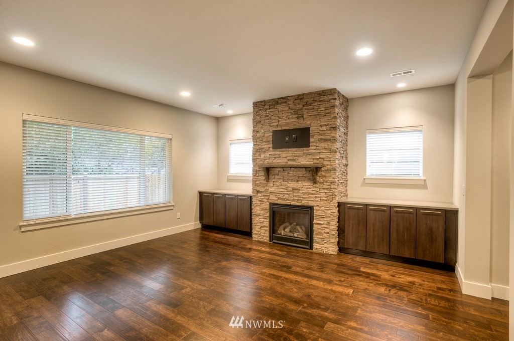 20627 Richmond Road, Unit 3 Bothell, WA 98012 - Photo 7 of 14