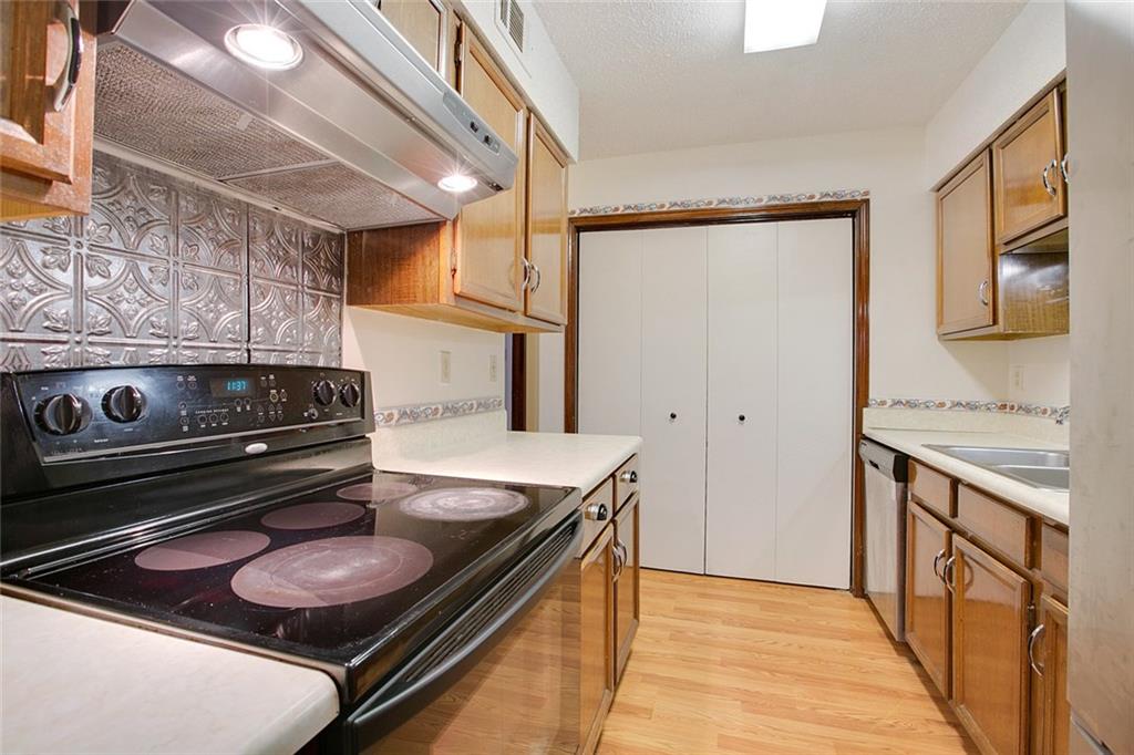 2818 Sundorn Street, Unit 2 Jefferson, LA 70121 - Photo 6 of 16 Gallery Image 6