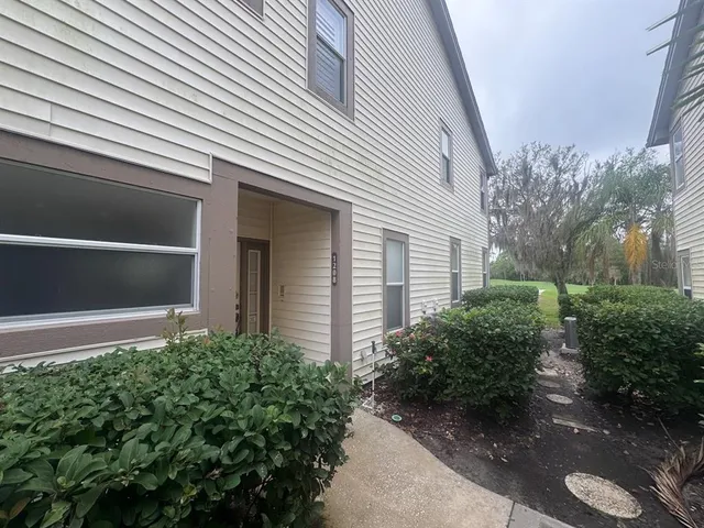 $2,195 | 1208 Clays Trail, Oldsmar, FL 34677