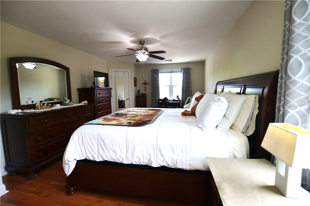 517 Pleasant Street Pawtucket, RI 02860 - Photo 13 of 24