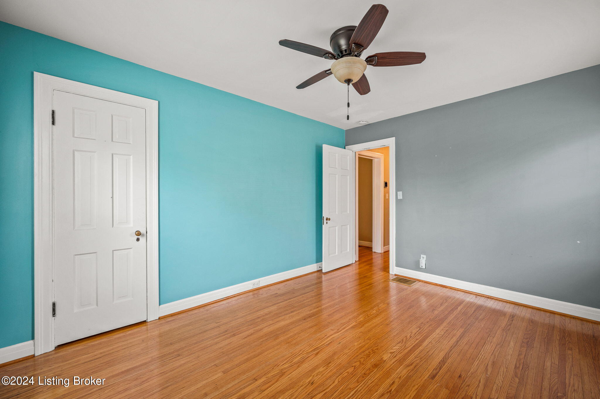 3007 Dundee Road Louisville, KY 40205 - Photo 23 of 40 23-web-or-mls-3007-dundee-rd