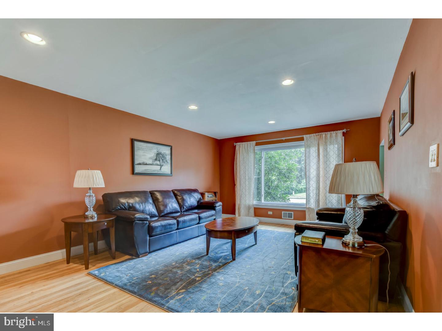 9 Manor Ridge Drive Princeton Junction, NJ 08550 - Photo 2 of 25 Gallery Image 2