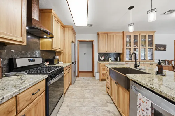 $409,000 | 1607 South Chappell Hill Street, Brenham, TX 77833