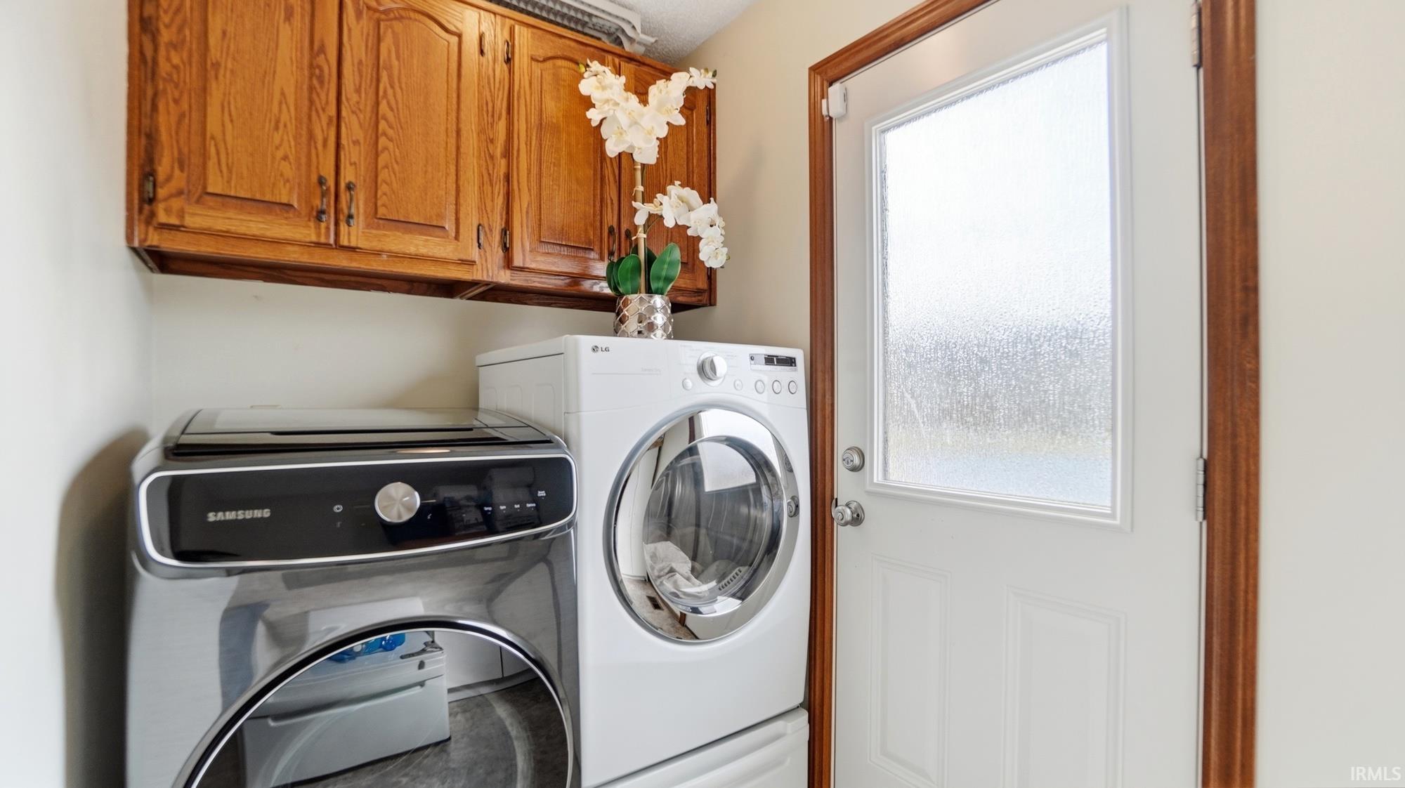 8531 Stand Ridge Run Fort Wayne, IN 46825 - Photo 16 of 36