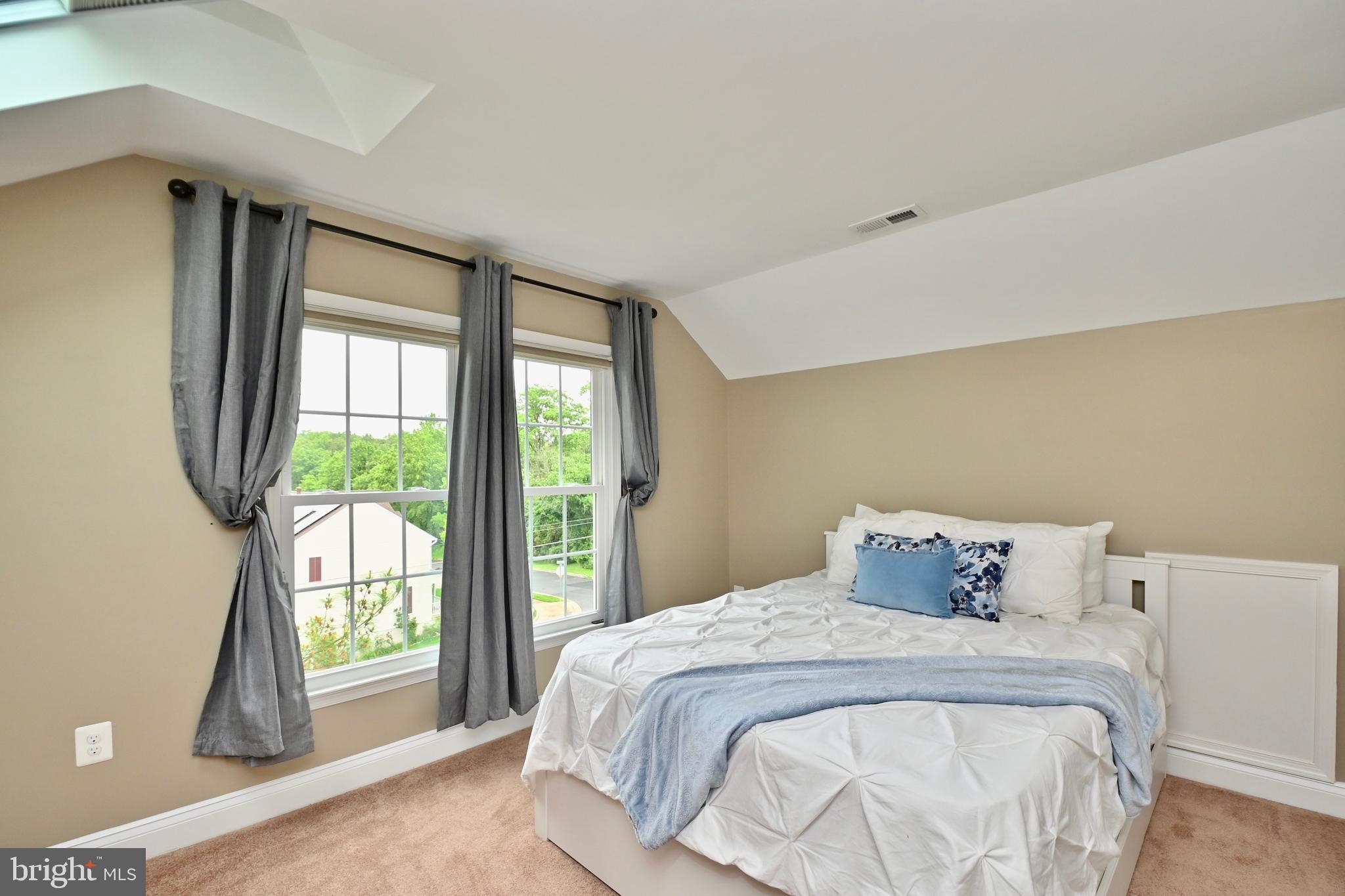 6202 Garden Road Springfield, VA 22152 - Photo 49 of 91 Upper Loft Bedroom