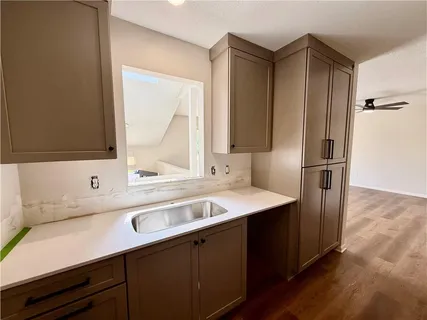 $265,000 | 12928 West 110th Street, Overland Park, KS 66210
