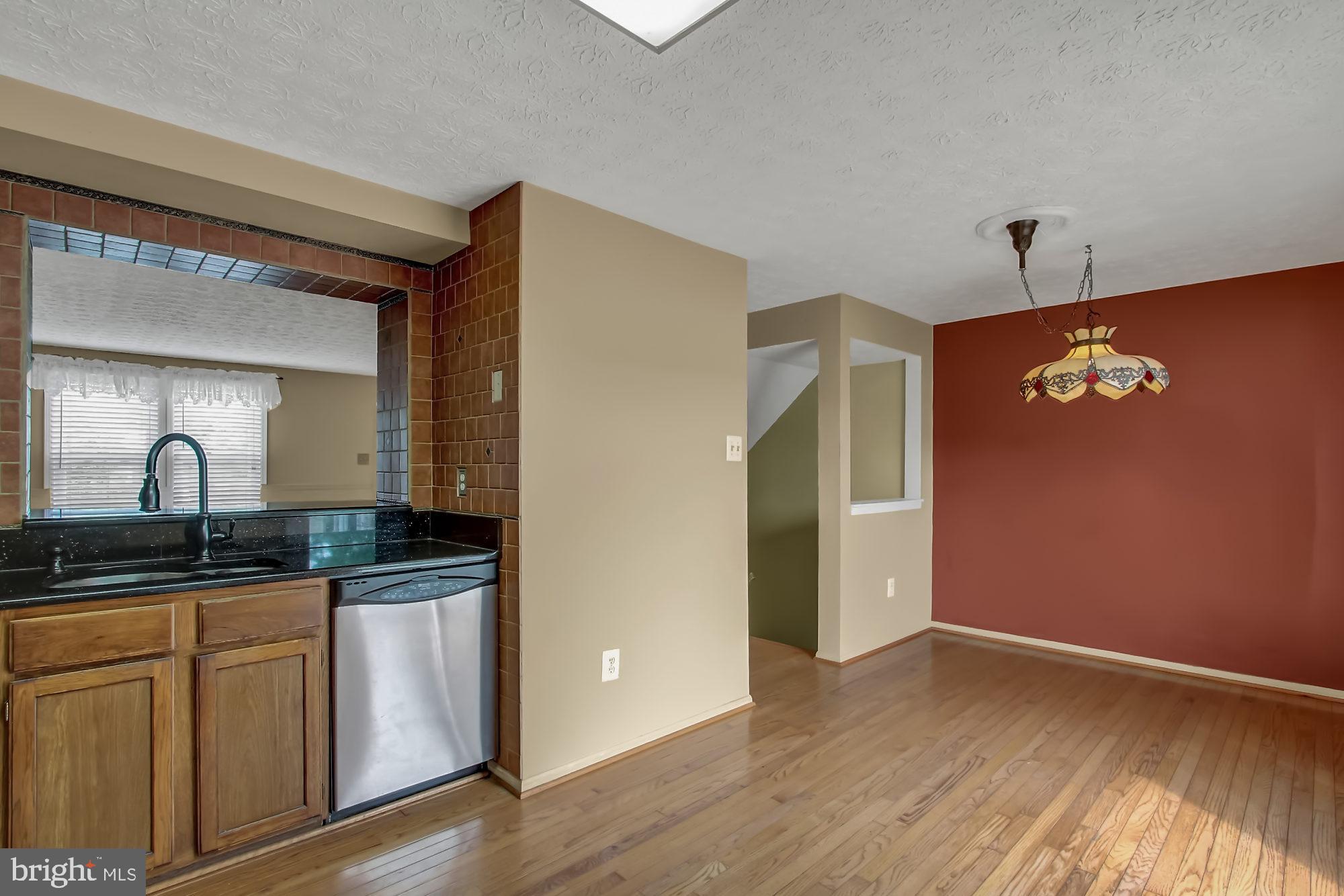 15 Greenleaf Road Baltimore, MD 21234 - Photo 13 of 34 Kitchen