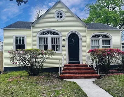 $275,000 | 217 Harding Street, Jefferson, LA 70121