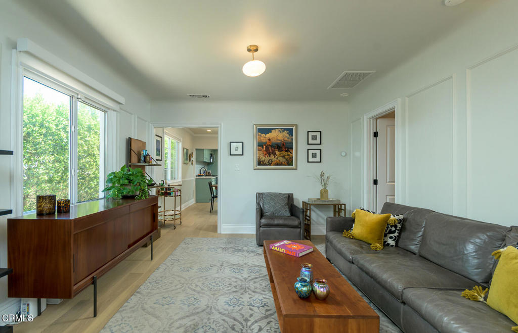 3410 Greensward Road Los Angeles, CA 90039 - Photo 7 of 29 013_3410 Greensward Rd_GYP-MLS
