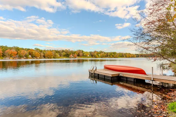 $749,000 | 6658 Highway 52, Lake Huntington, NY 12752