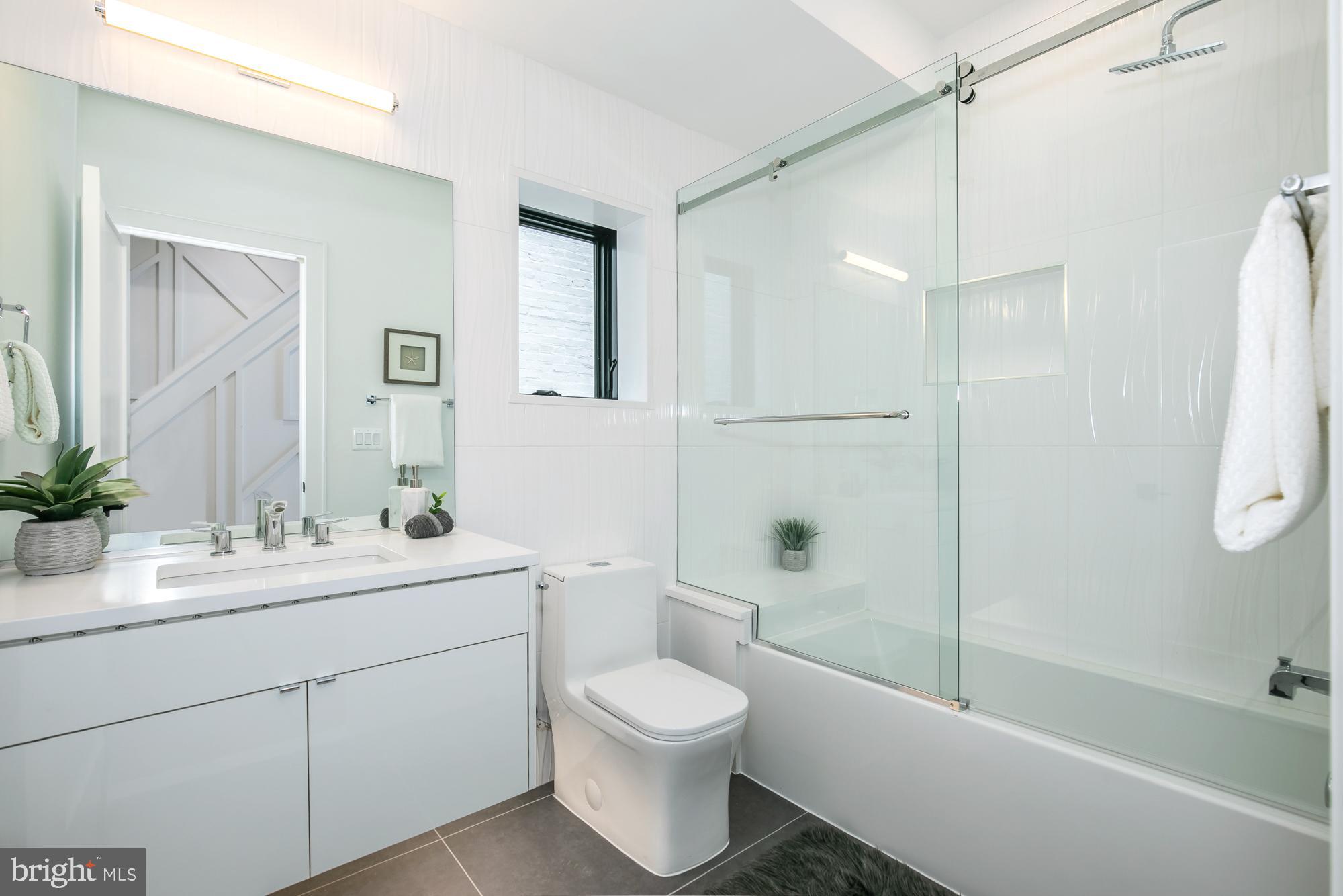 1015 O Street Northwest Washington, DC 20001 - Photo 22 of 31