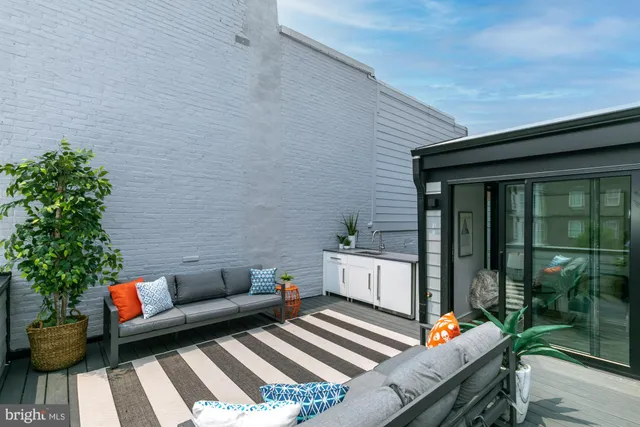 $1,850,000 | 1015 O Street Northwest, Washington, DC 20001