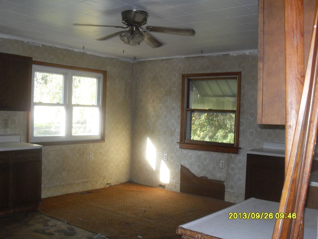 30390 Inwood Road North Liberty, IN 46554 - Photo 4 of 15