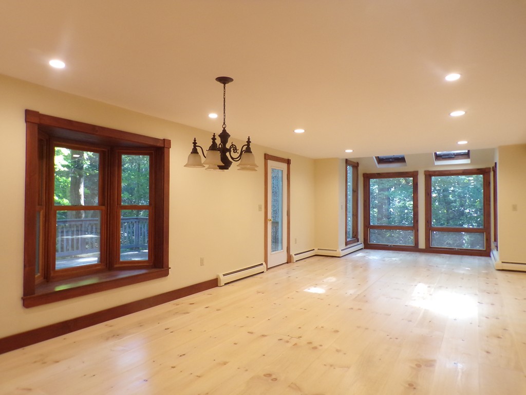 236 Ball Hill Road Princeton, MA 01541 - Photo 5 of 30 Gallery Image 5