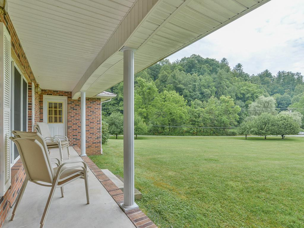 1337 Rice Creek Road Flag Pond, TN 37657 - Photo 10 of 36 Photo 10