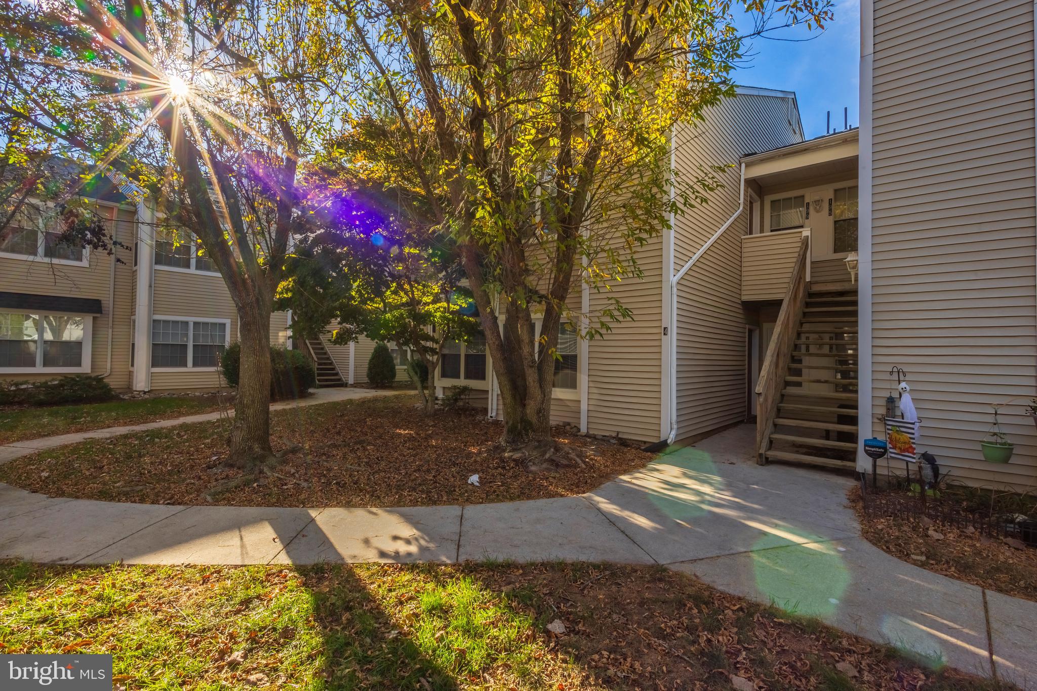 197 Meadow Ridge Road Absecon, NJ 08205 - Photo 4 of 18 1st Floor