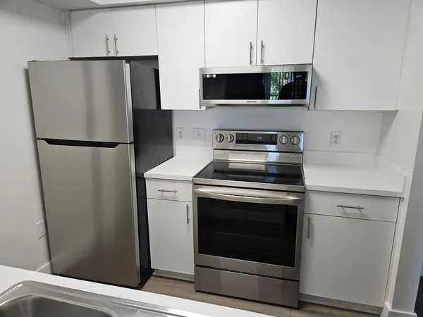 $1,950 | 12154 St Andrews Place, Miramar, FL 33025