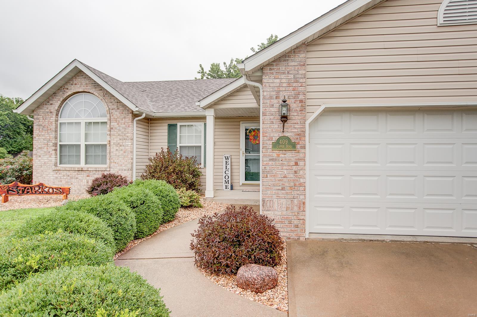409 Copper Bend Road Maryville, IL 62062 - Photo 2 of 38 Gallery Image 2