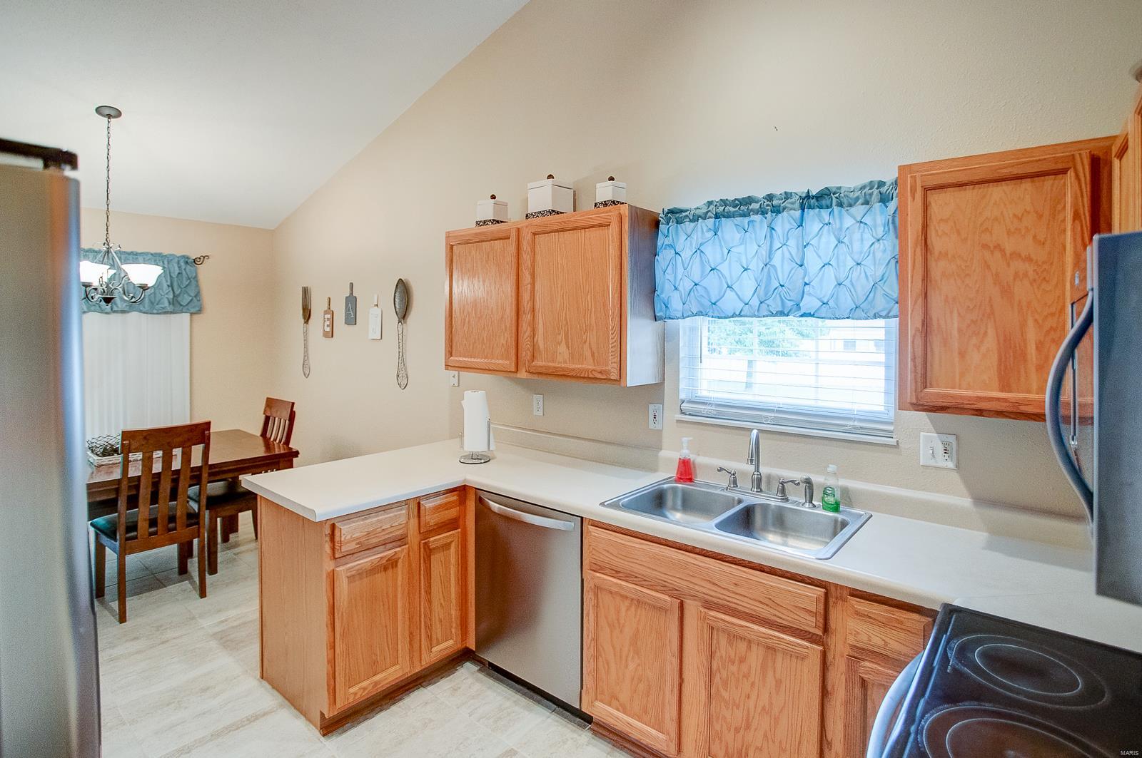 409 Copper Bend Road Maryville, IL 62062 - Photo 19 of 38 Gallery Image 19