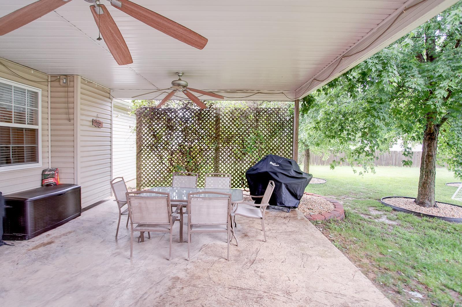 409 Copper Bend Road Maryville, IL 62062 - Photo 7 of 38 Gallery Image 7