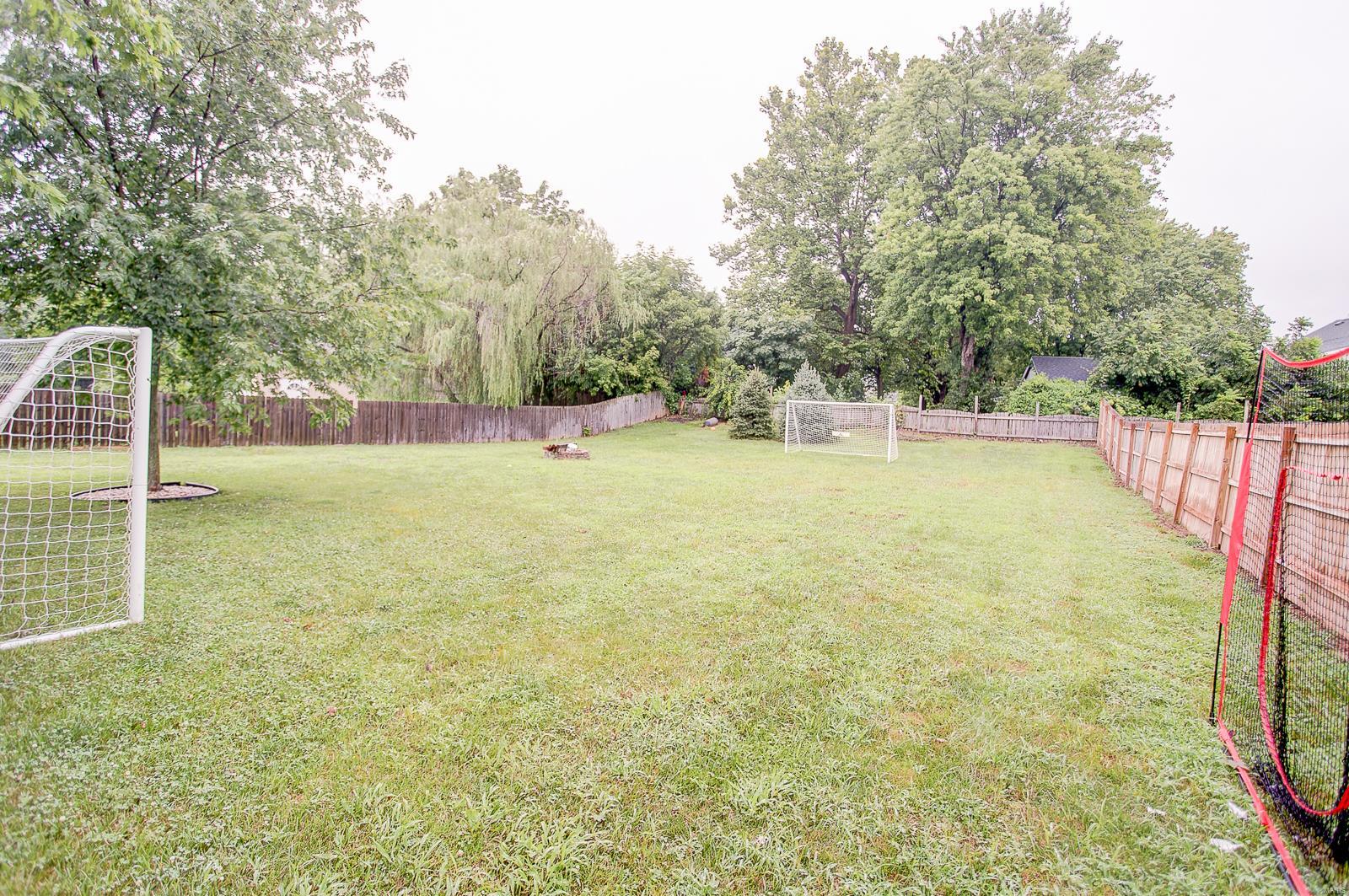 409 Copper Bend Road Maryville, IL 62062 - Photo 9 of 38 Gallery Image 9