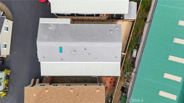 a view of a house with a street view