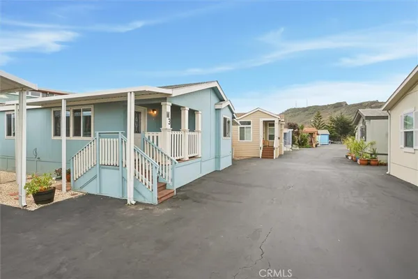 a view of a house with a garage