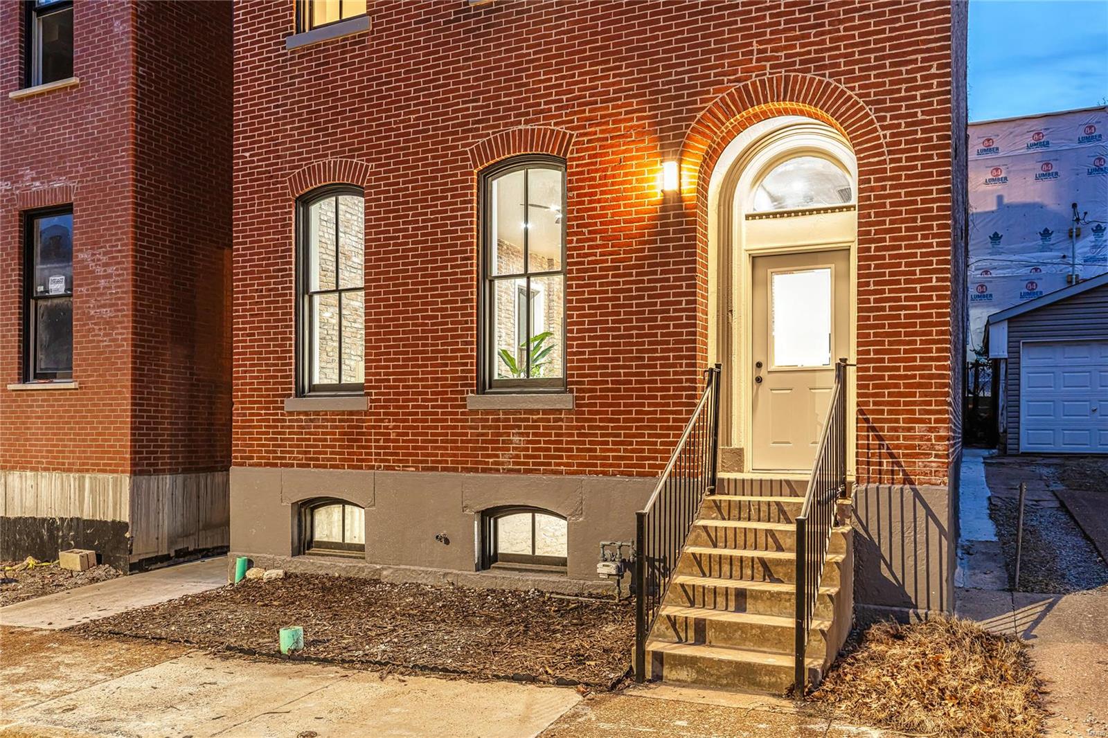 1002 Barton Street St. Louis, MO 63104 - Photo 2 of 41