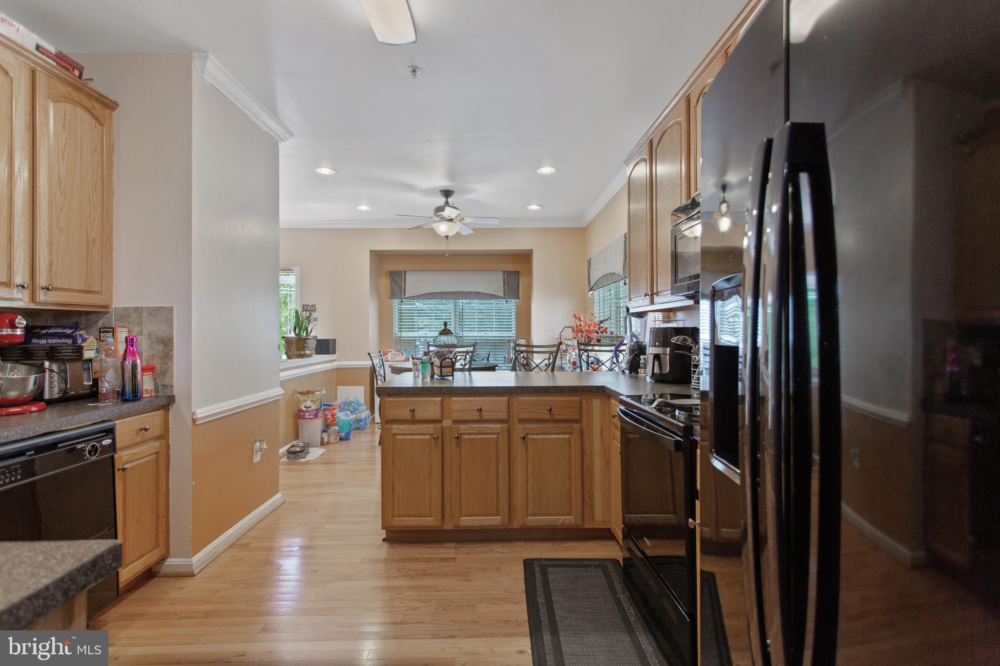 7032 Commander Howe Terrace Brandywine, MD 20613 - Photo 8 of 39 Kitchen