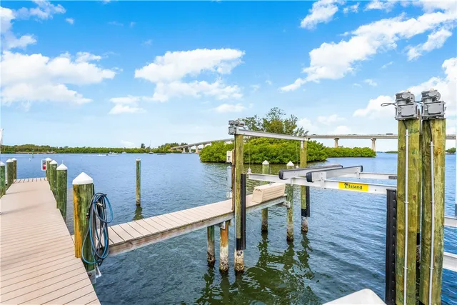 $1,350,000 | 9368 Orchid Cove Circle, Vero Beach, FL 32963