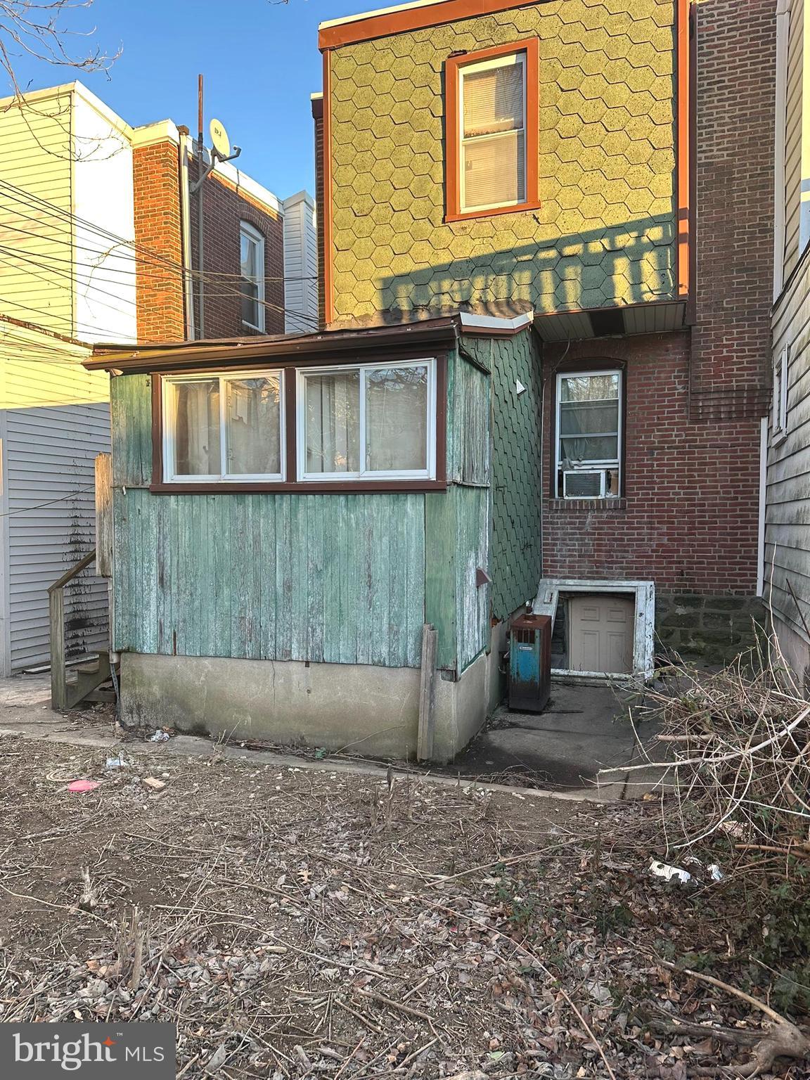 6320 Rising Sun Avenue Philadelphia, PA 19111 - Photo 3 of 7 Back