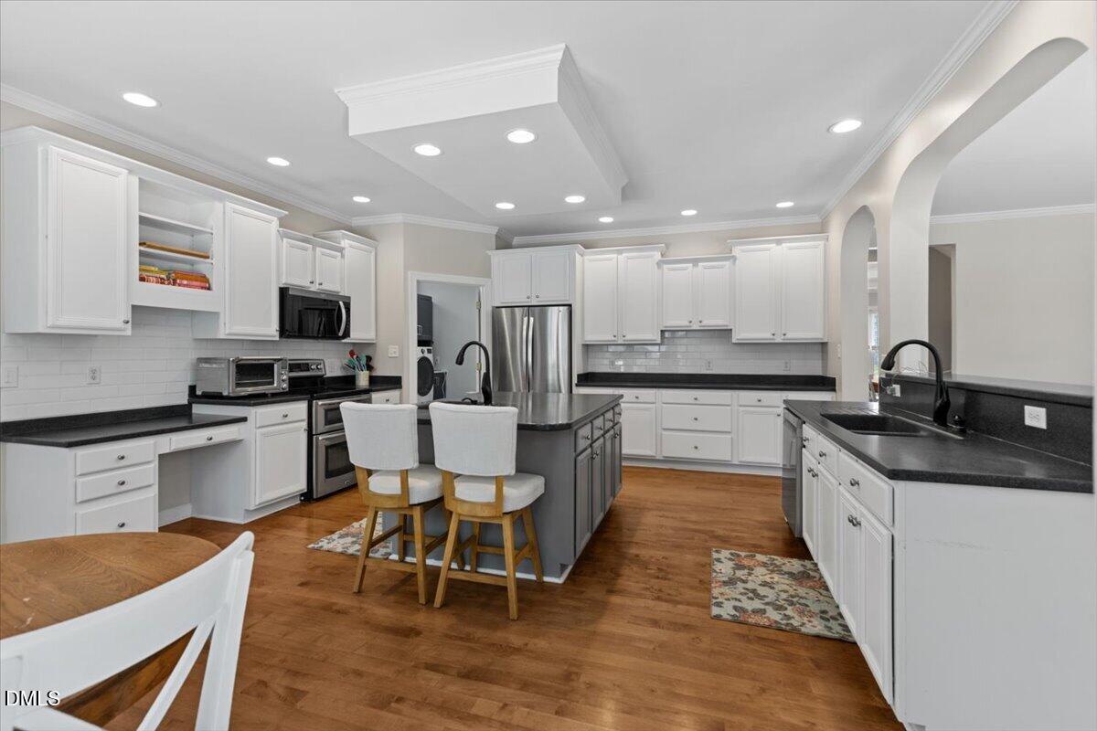 2817 Crystal Oaks Lane Raleigh, NC 27614 - Photo 14 of 41