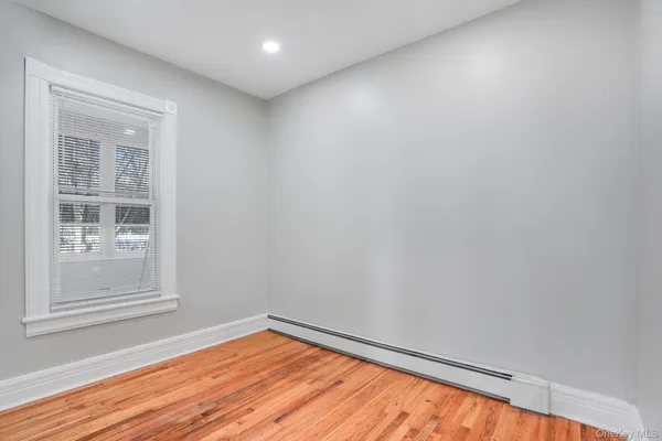 $2,800 | 27 Orchard Place, Poughkeepsie, NY 12601
