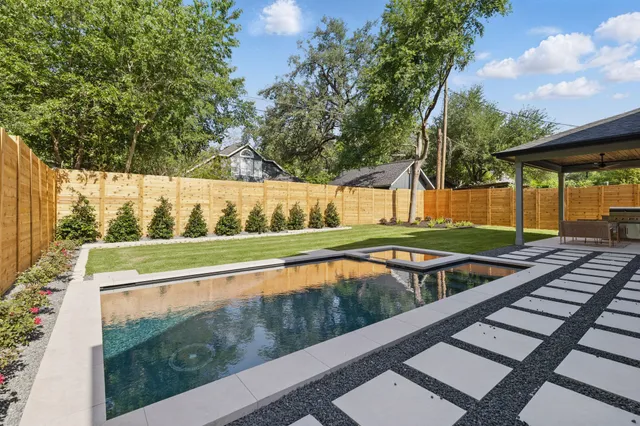 $2,399,000 | 4910 West Park Drive, Austin, TX 78731