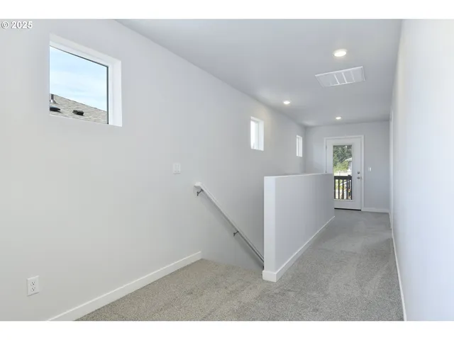 a view of livingroom with hardwood
