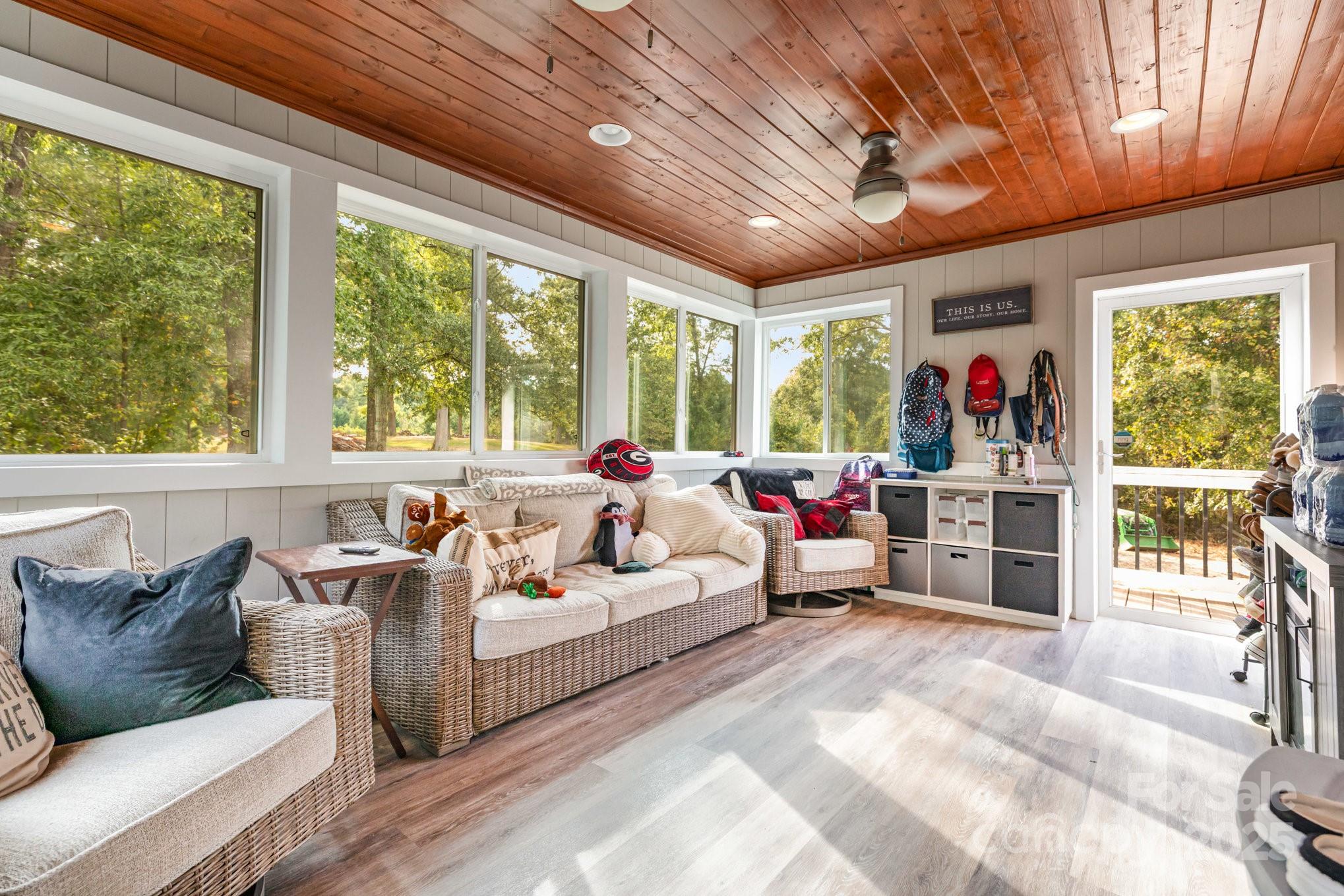 3351 Beulah Church Road Matthews, NC 28104 - Photo 31 of 33 a living room with furniture and a large window