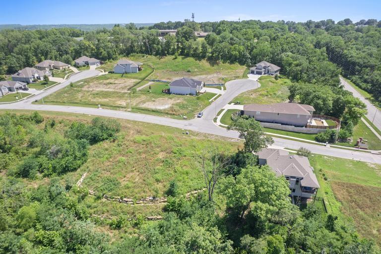 12 East 122nd Street Kansas City, MO 64145 - Photo 3 of 3