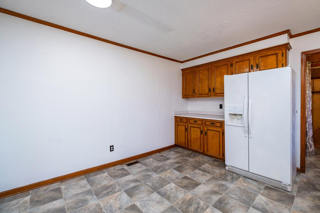 2356 Raccoon Road Dalzell, SC 29040 - Photo 14 of 29