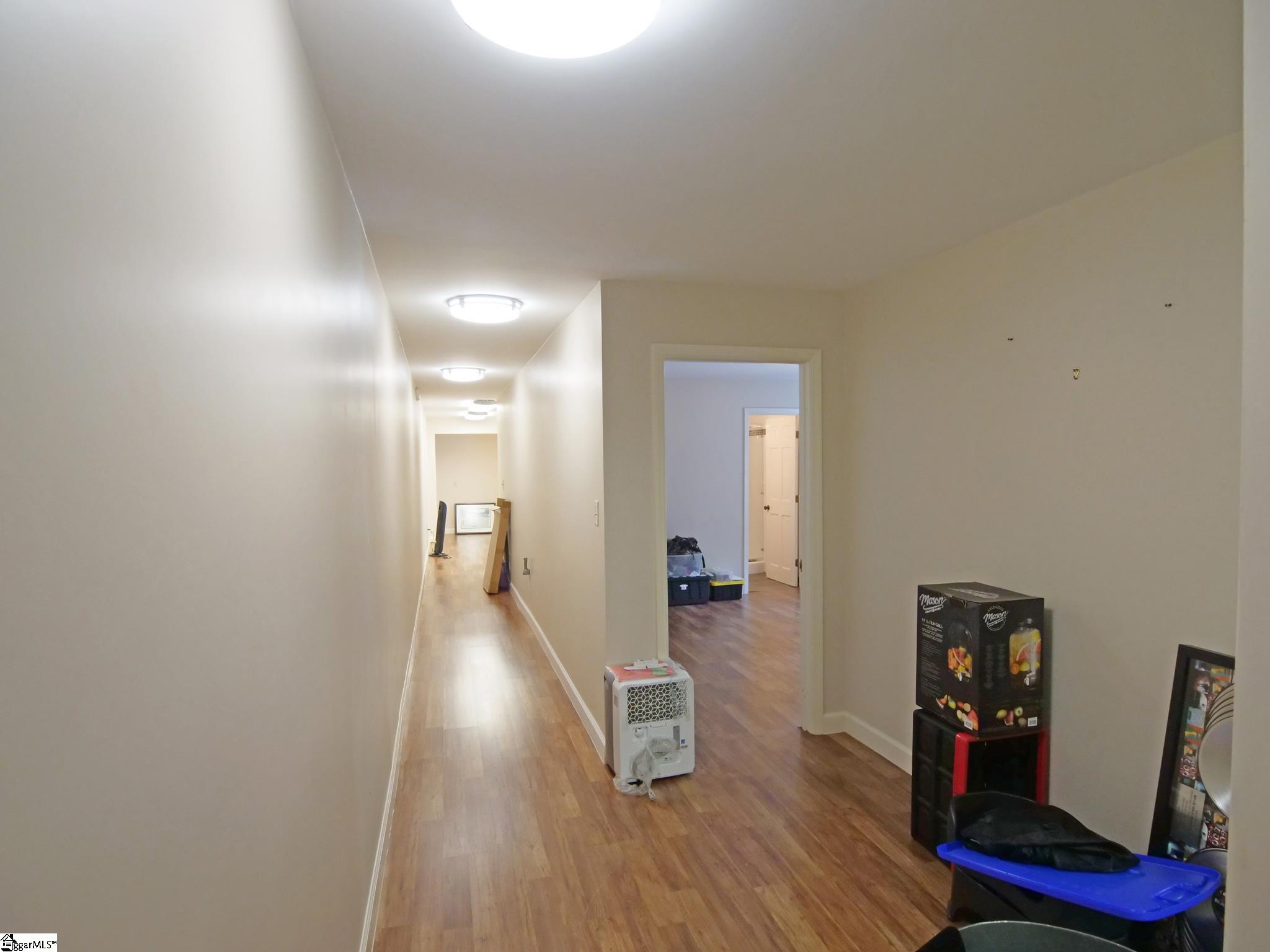 1115 Woodburn Road Spartanburg, SC 29302 - Photo 23 of 36