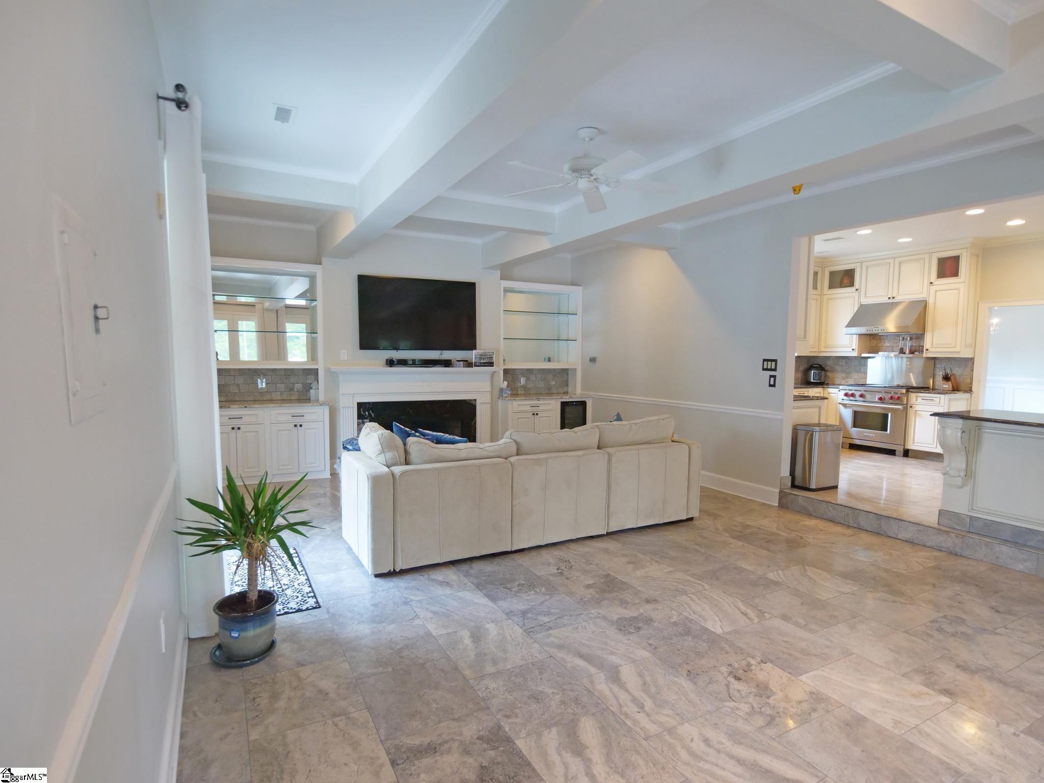 1115 Woodburn Road Spartanburg, SC 29302 - Photo 8 of 36