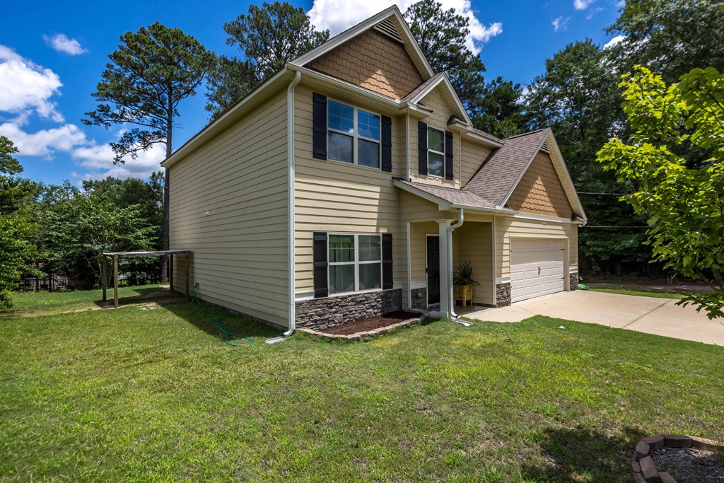 1417 Cloverdale Road Columbus, GA 31904 - Photo 2 of 38 Gallery Image 2