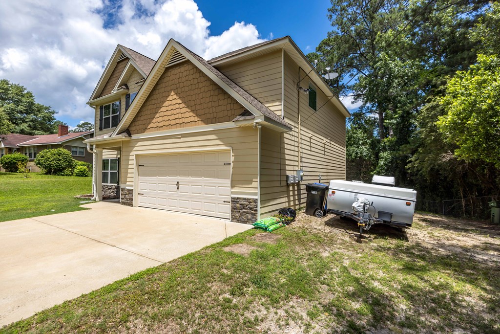 1417 Cloverdale Road Columbus, GA 31904 - Photo 3 of 38 Gallery Image 3