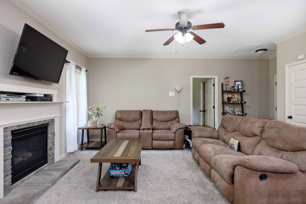 1417 Cloverdale Road Columbus, GA 31904 - Photo 7 of 38 Gallery Image 7