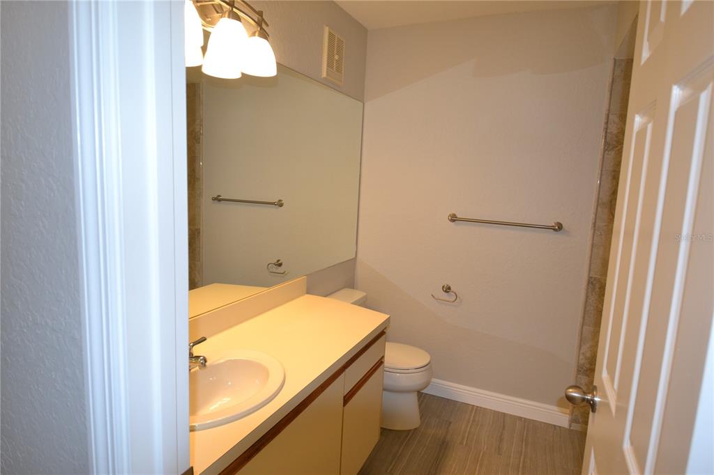 1801 East Lake Road South, Unit 9E Palm Harbor, FL 34685 - Photo 37 of 43